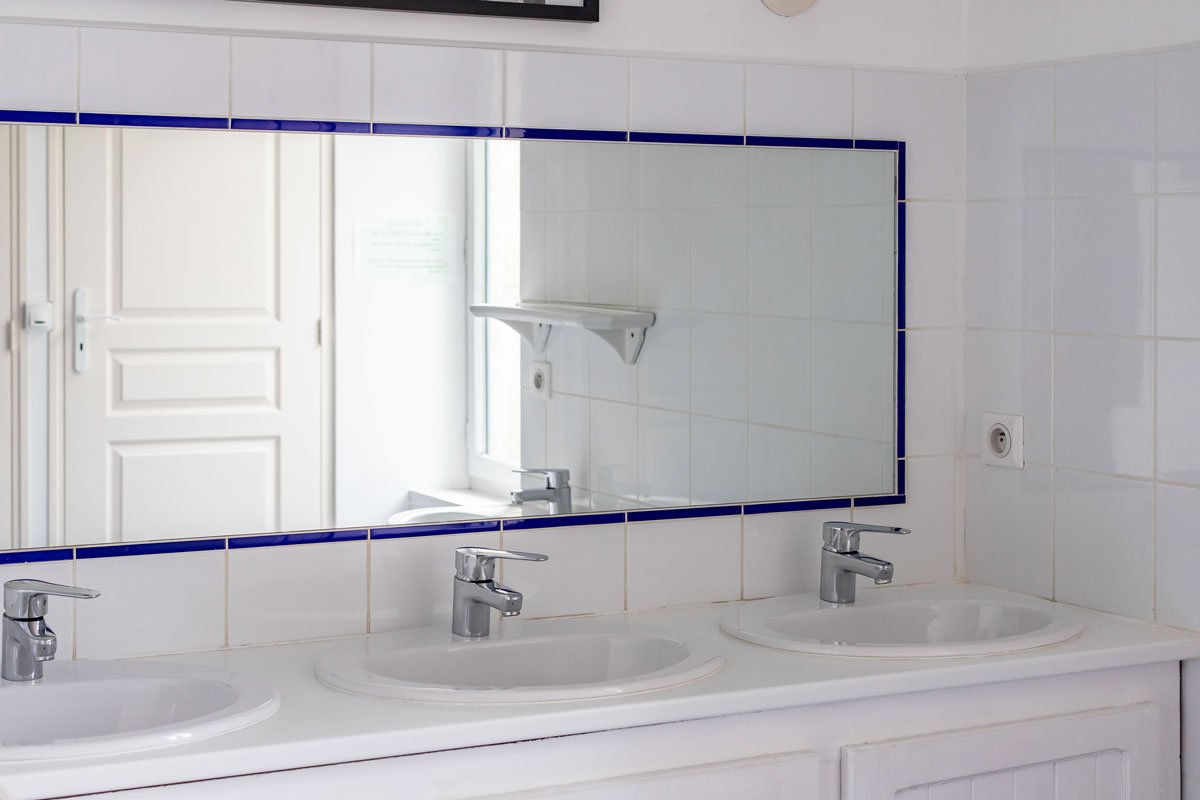 Salle de Bain du gîte du Guâ