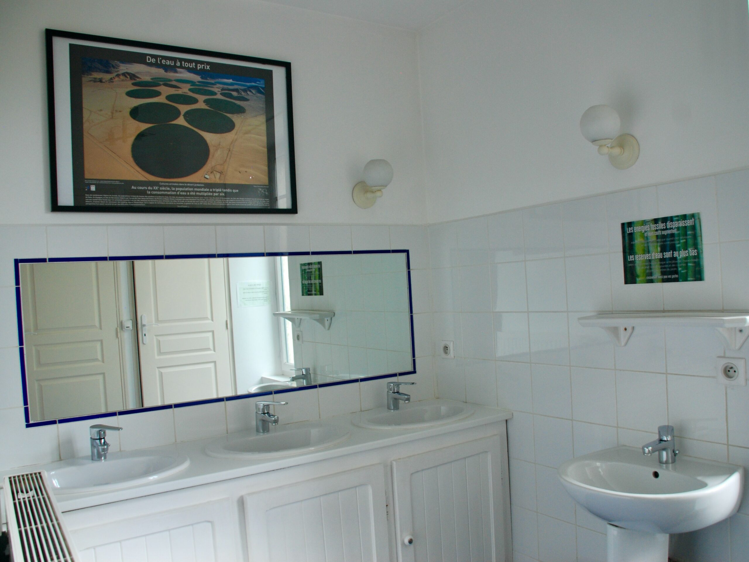 Gîte du Guâ bathroom